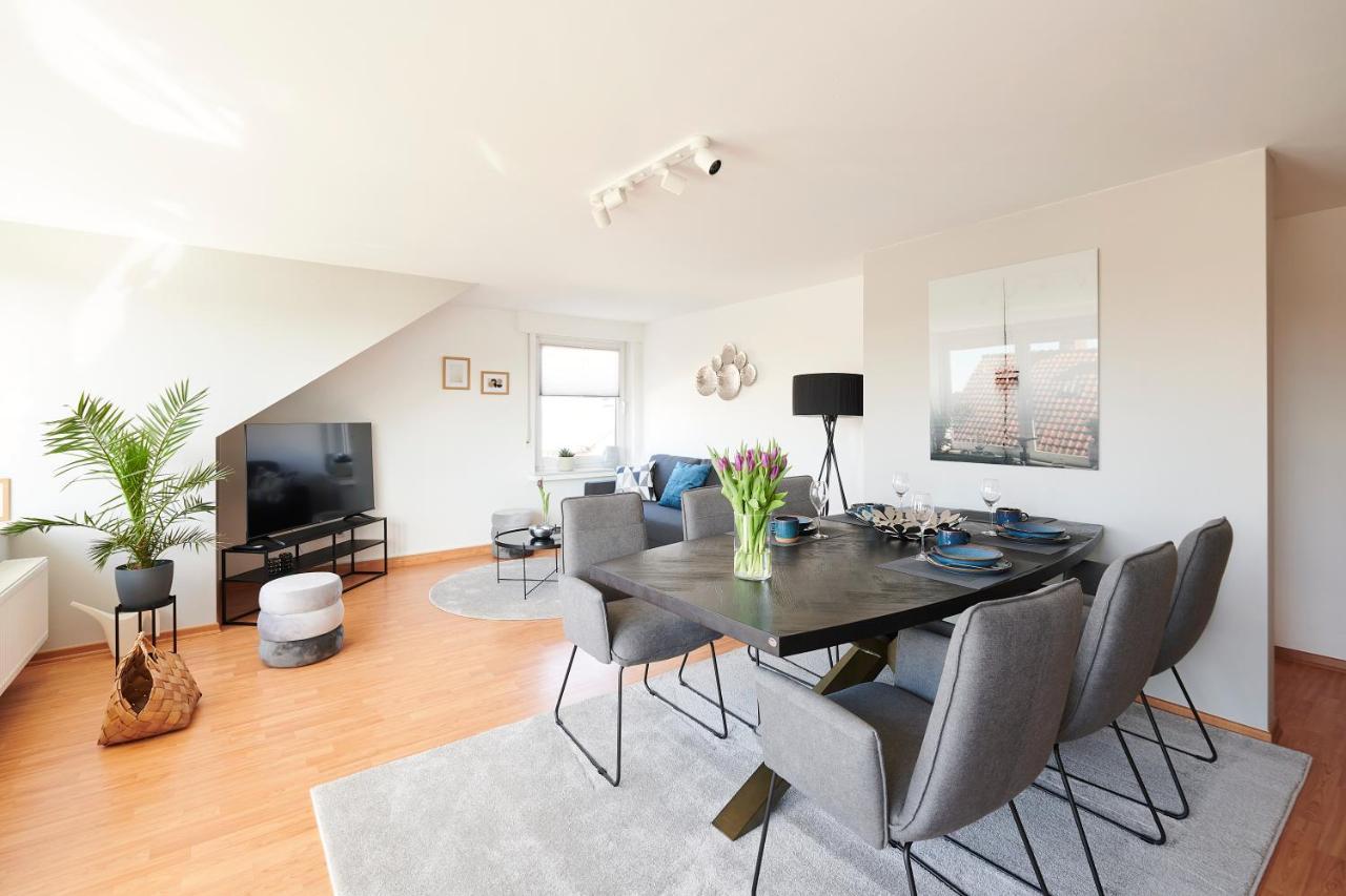 Grosszuegig & Stilvoll Parkplatz ,Ruhige Lage, 5 Personen, Langzeit Apartment พาเดอร์บอร์น ภายนอก รูปภาพ