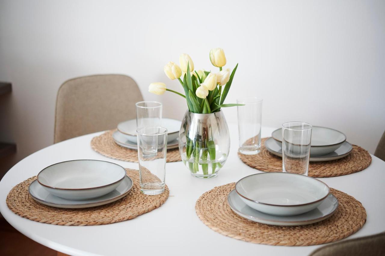 Grosszuegig & Stilvoll Parkplatz ,Ruhige Lage, 5 Personen, Langzeit Apartment พาเดอร์บอร์น ภายนอก รูปภาพ
